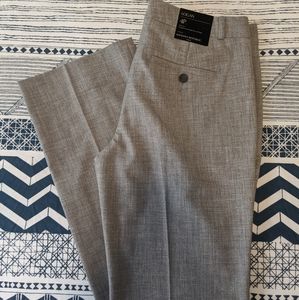 BANANA REPUBLIC